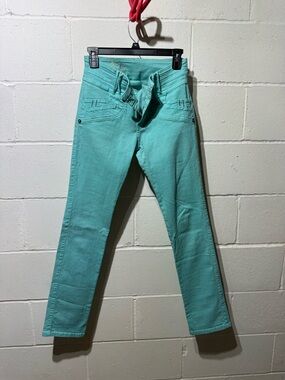 SESSIONS Teal Casual Shorts